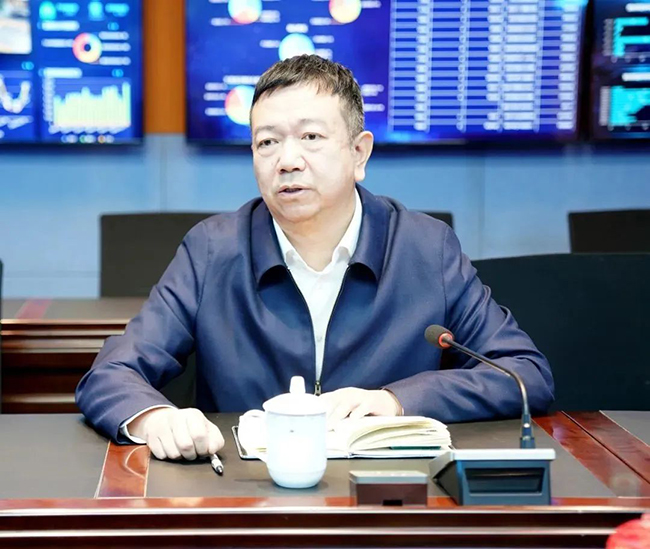 中縫協(xié)楊曉京理事長(zhǎng)一行蒞臨富怡考察調(diào)研！