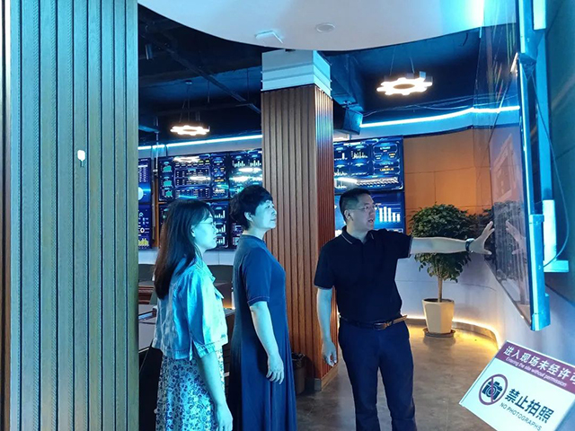 寶坻區(qū)總工會領(lǐng)導(dǎo)深入基層，為企業(yè)職工送關(guān)懷！